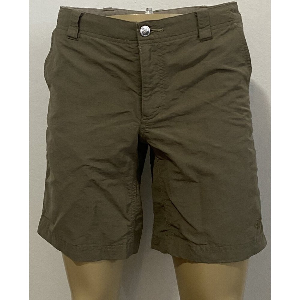 The North Face Women's Size 4 Khaki Green Active Hiking Shorts 30" x 8"